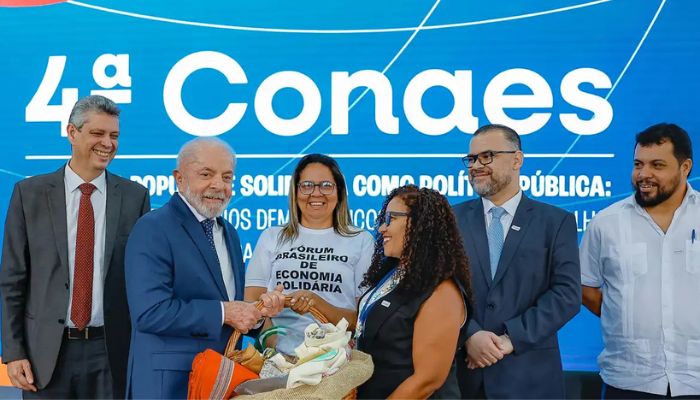  Lula diz que já convidou Trump para vir ao Brasil na COP30 